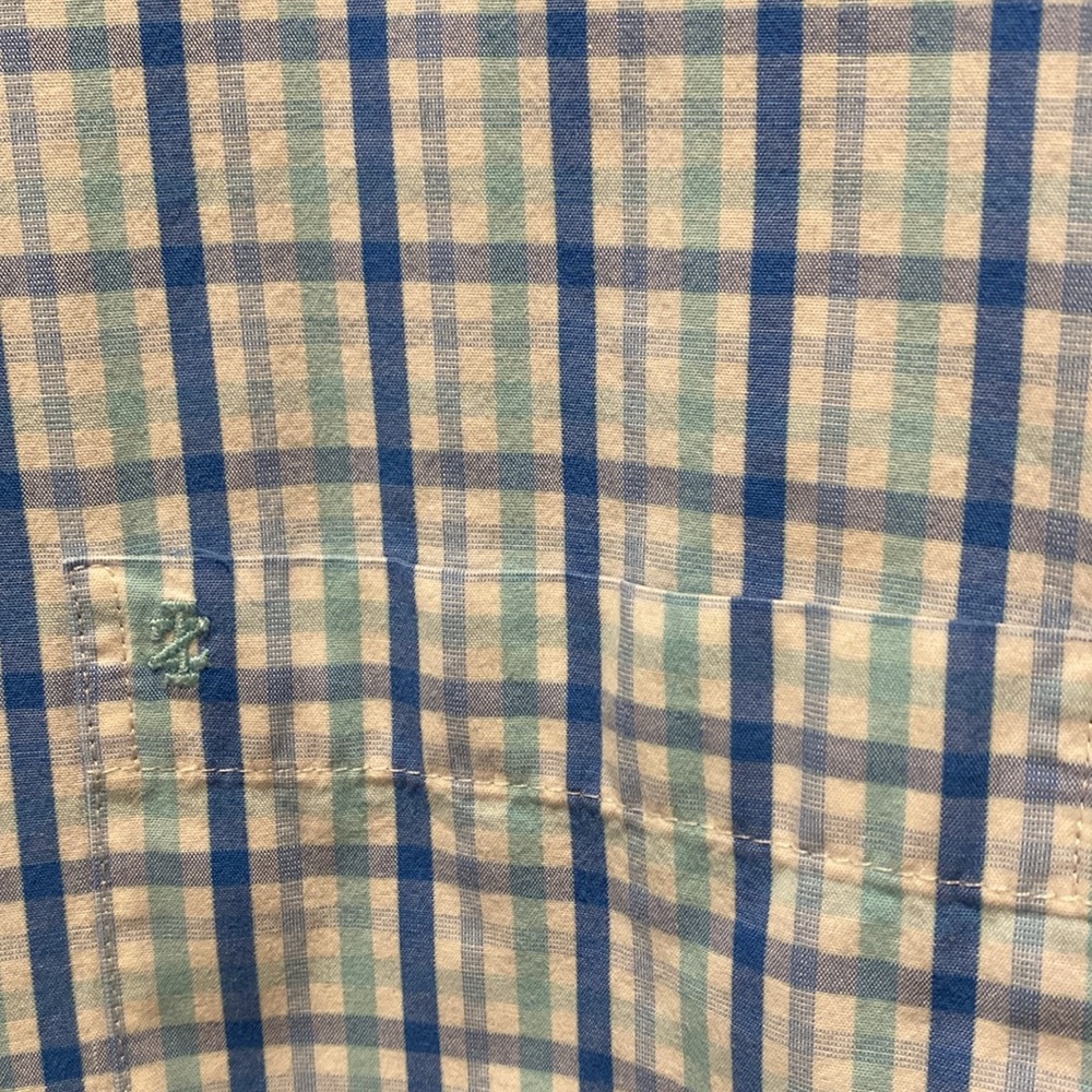 IZOD XL‎ Slim Fit Long Sleeve Button Down Shirt.  Plaid.  Blues/White.  Cotton - Picture 2 of 7